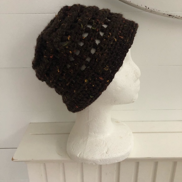 Hat Crocheted in the great USA - Picture 2 of 5